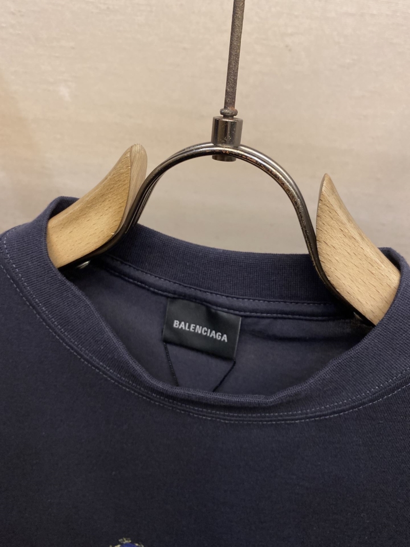 Ba1en*iaga t-shirts